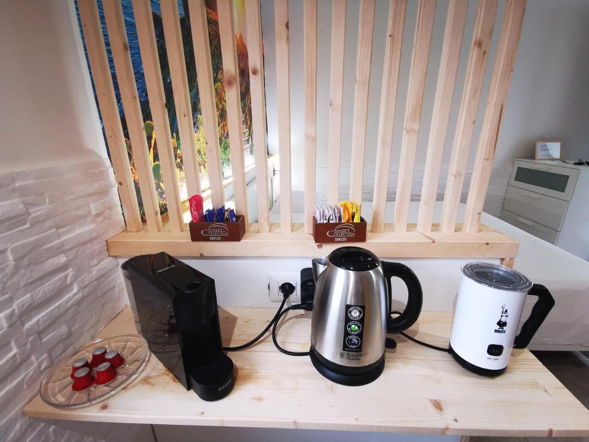 Guru House B&B Apartments 밀라초 외부 사진